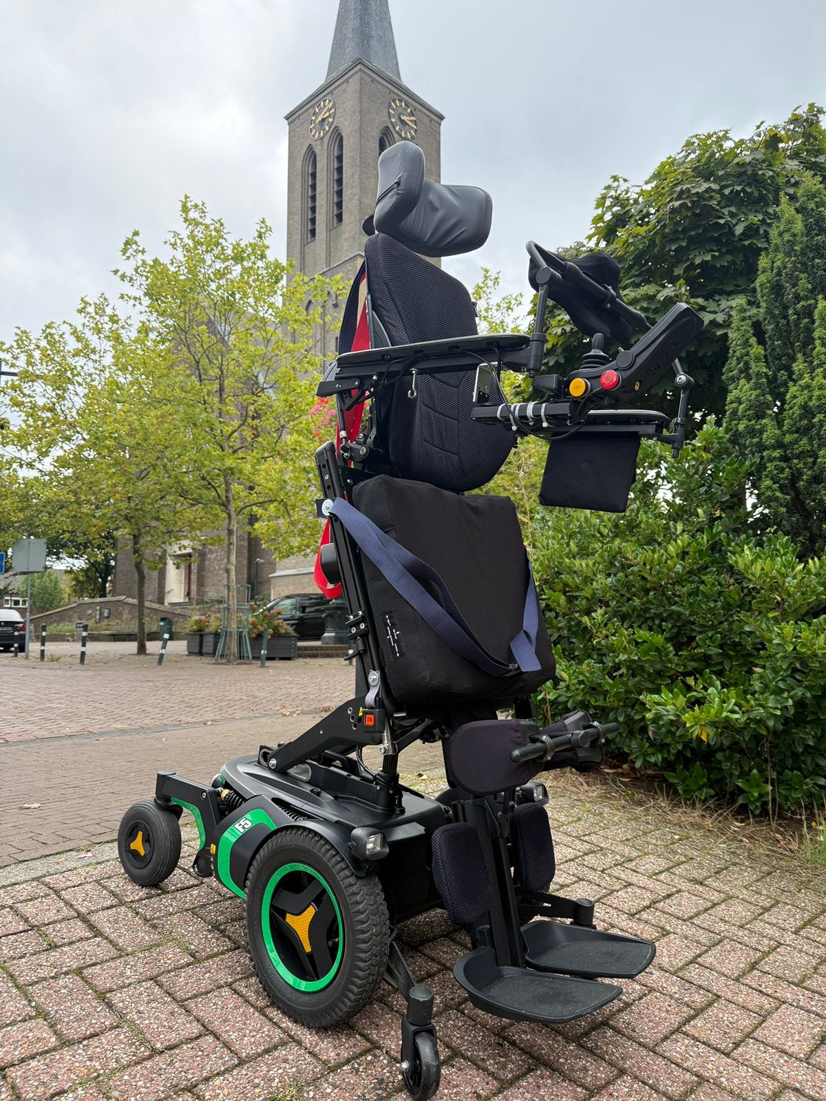 Fauteuil roulant électrique Permobil F5 Corpus VS 10/h, Divers, Enlèvement ou Envoi, Comme neuf, Fauteuil roulant électrique