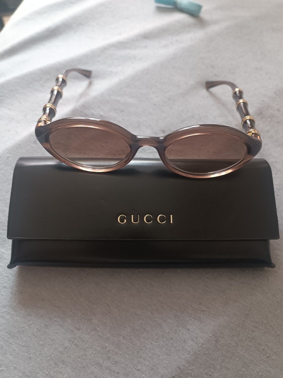 lunettes de soleil femme Gucci, Enlèvement, Lunettes