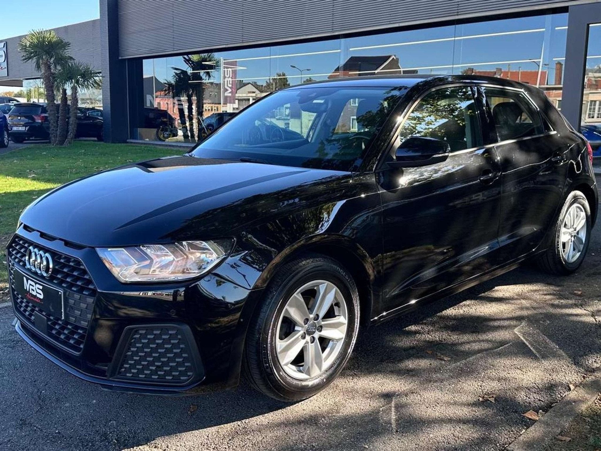 Audi A1 *TSFI* NAVI* RADAR AV/AR* CLIM* GARANTIE 12 MOIS*, Auto's, Voorwielaandrijving, Stof, 95 pk, https://public.car-pass.be/vhr/17735f49-0fd9-4d75-b7db-42a55852d2a1