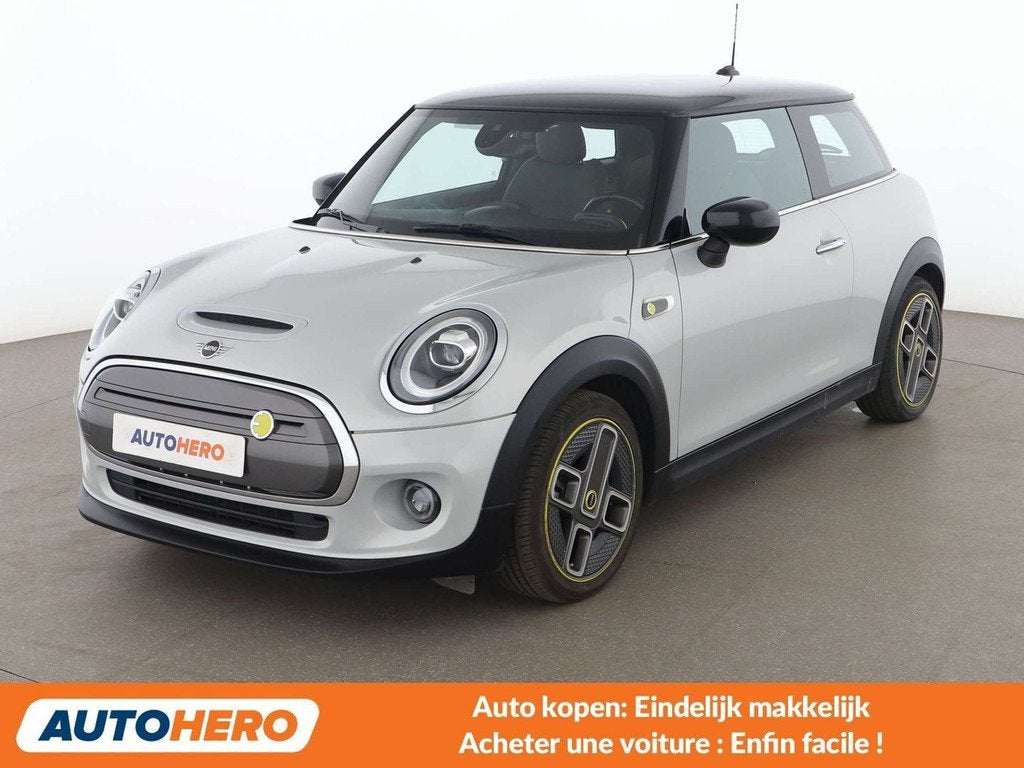 MINI Cooper SE Cooper SE Trim M (bj 2020, automaat), Auto's, Mini, Te koop, Mini Electric, ABS, Airbags, Airconditioning, Automatische klimaatregeling