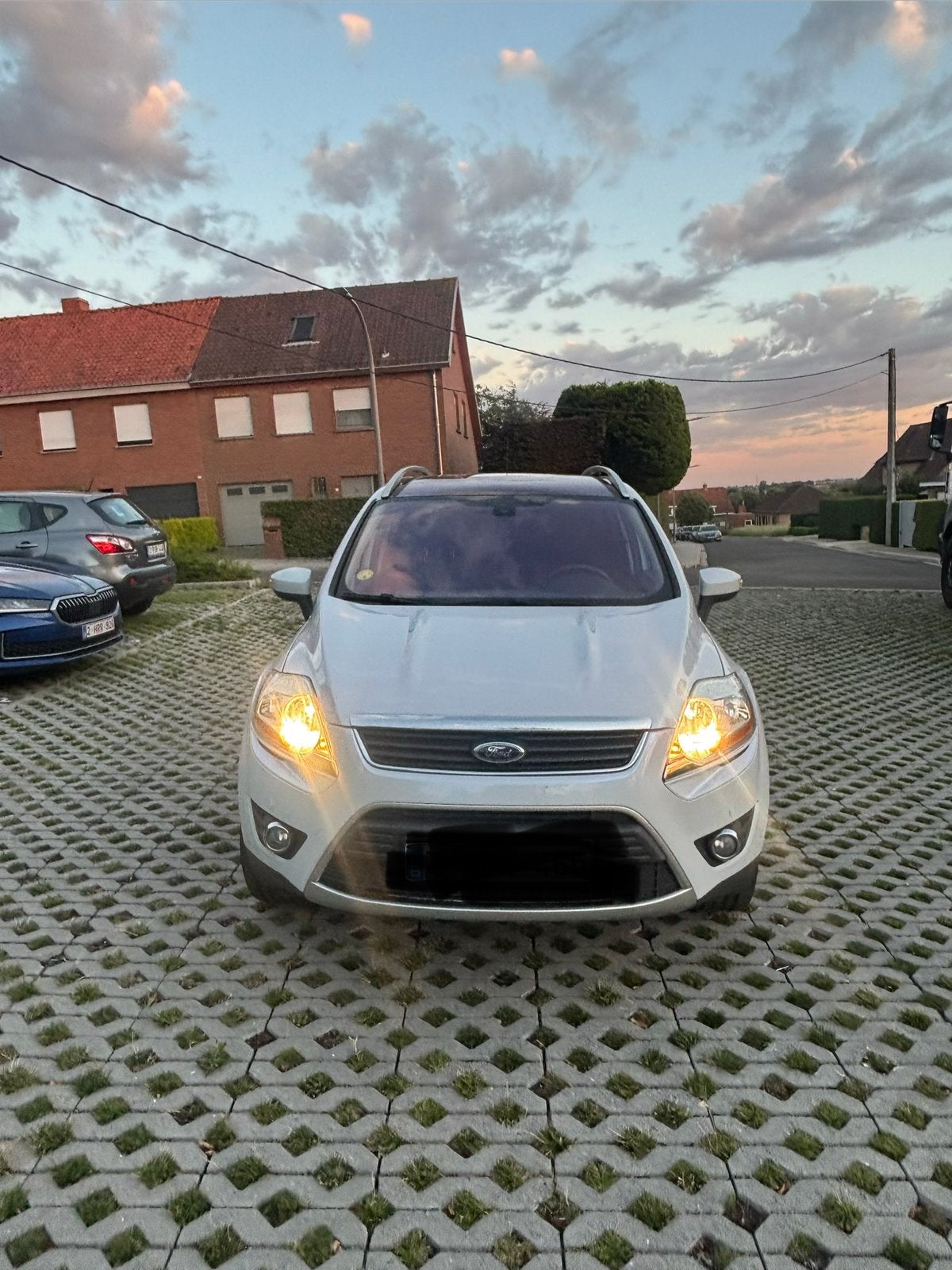 Ford Kuga 2.0 diesel, Autos, Ford, Cuir, Euro 5, Achat, Carnet d'entretien