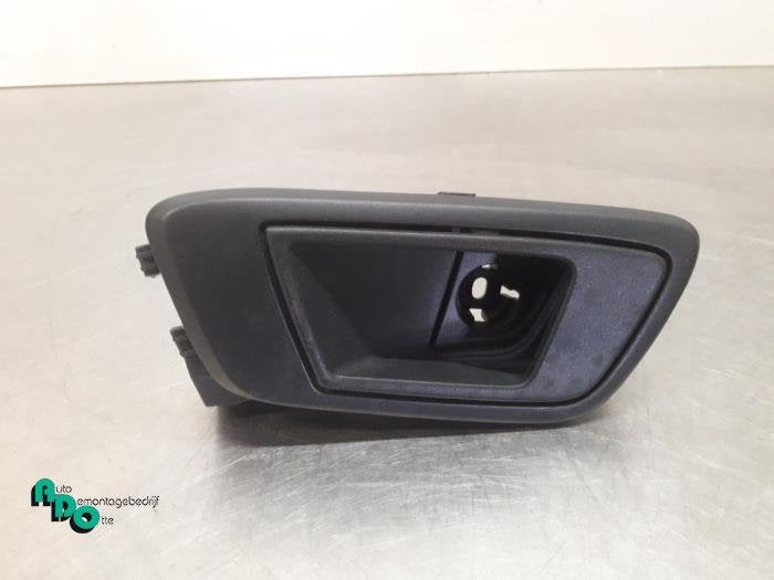 Poignée portière 4portes arrière gauche d'un Ford Fiesta, Autos : Pièces & Accessoires, -, 3 mois de garantie, -, -
