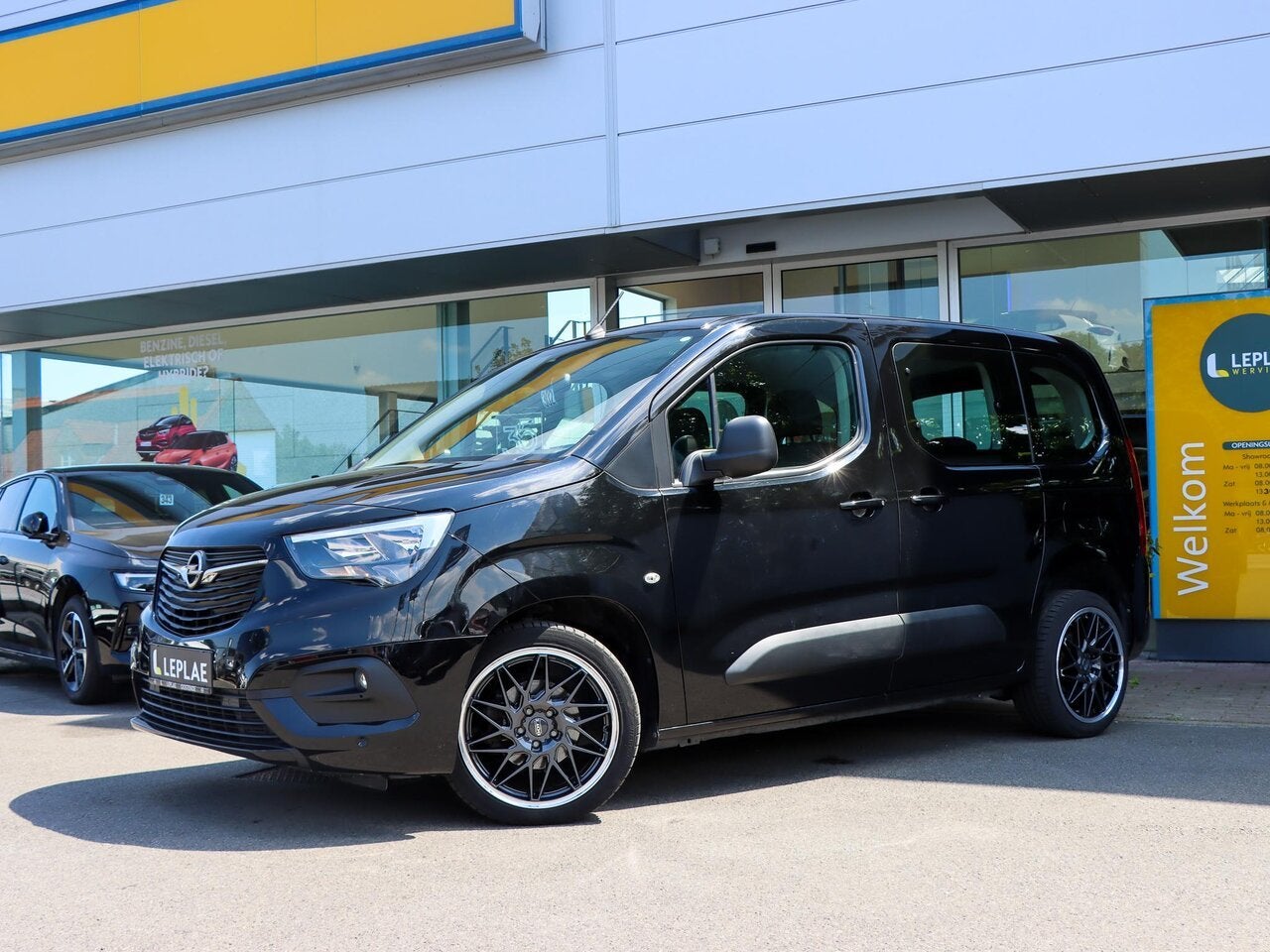Opel Combo Life EDIT+ L1H1 1.2T 110PK ALU VELG | NAVI |  CA, Auto's, Opel, 0 kg, Monovolume, 1199 cc, 0 kg