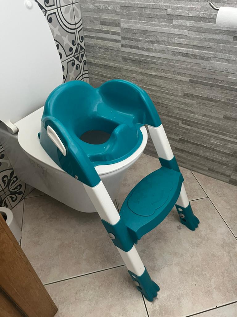 Planche wc , repose pied . Marche pied enfant ., Enlèvement, Utilisé