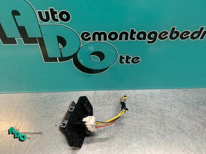 Résistance chauffage d'un Suzuki Swift (Swift 05-), -, 3 mois de garantie, Utilisé, -