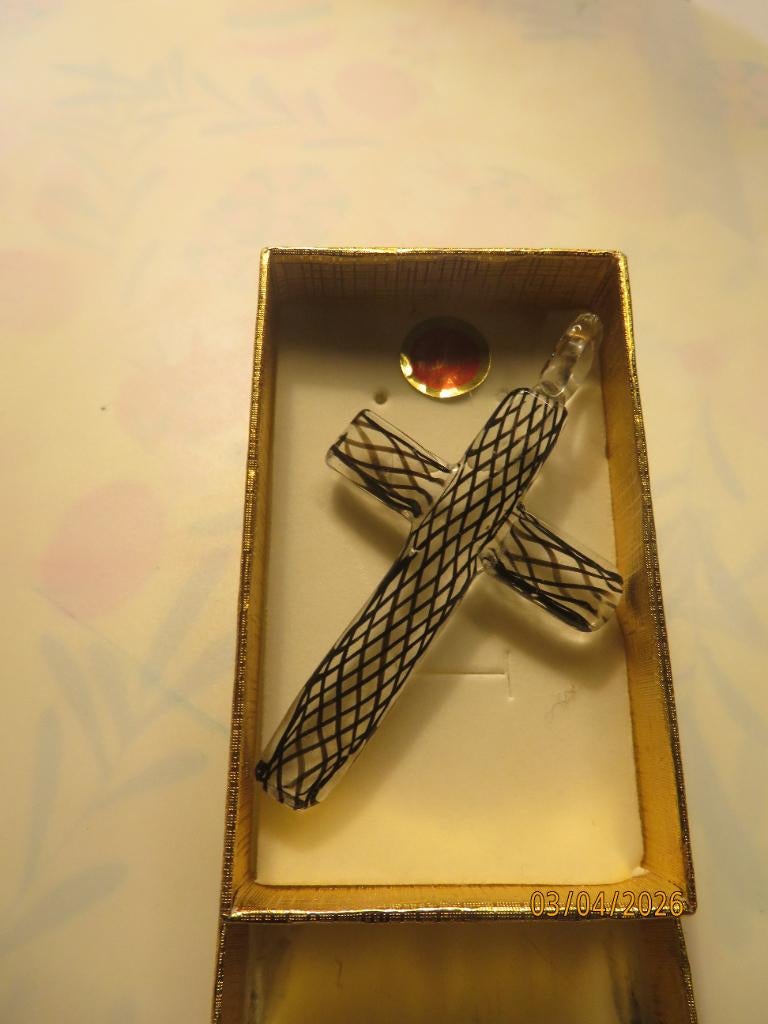 Kruisje in Muranoglas, Antiek en Kunst, Ophalen