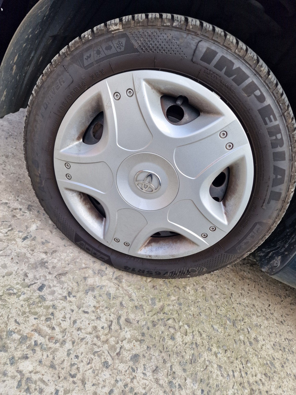 toyota aygo  4 roue complète monté, Enlèvement ou Envoi