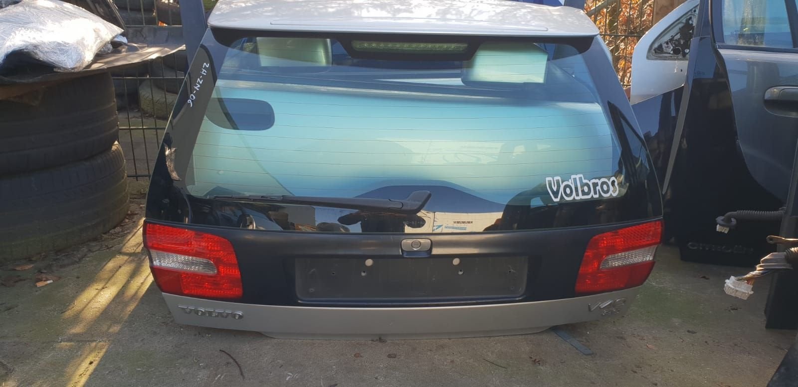 VOLVO V40  ACHTERKLEP +SPOILER BJ 96 TOT 2004, Autos : Pièces & Accessoires, Arrière, -, Haillon arrière, Utilisé