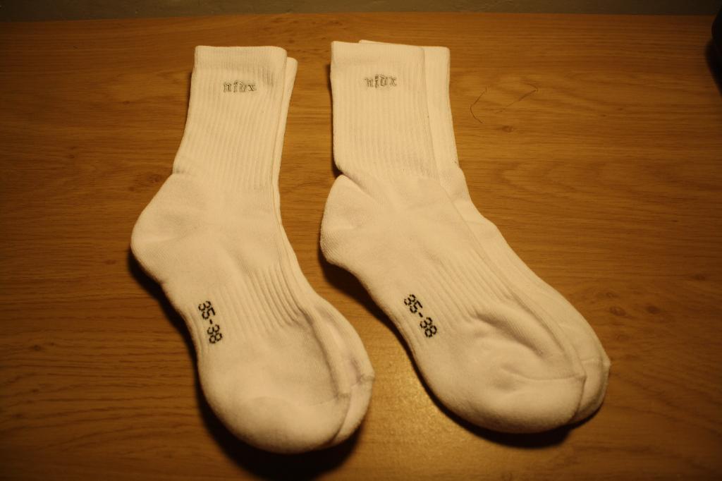 2 paar skatesokken, onbekend merk, Vêtements | Hommes, Chaussettes & Bas, Enlèvement ou Envoi, Neuf, Autres tailles, Blanc