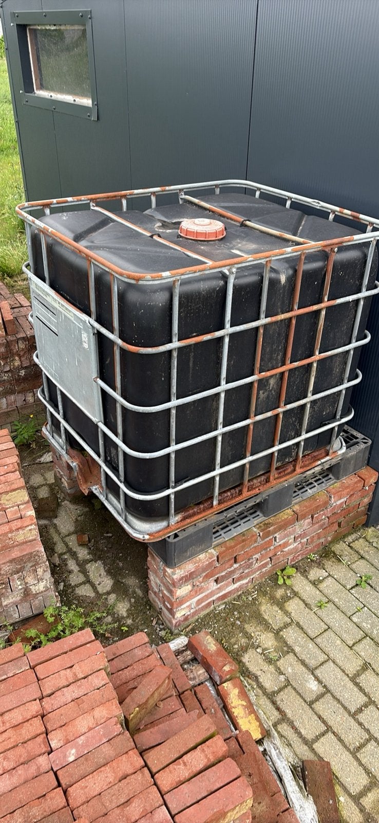Ibc vat zwart, Tuin en Terras, Regentonnen, Ophalen, Zo goed als nieuw