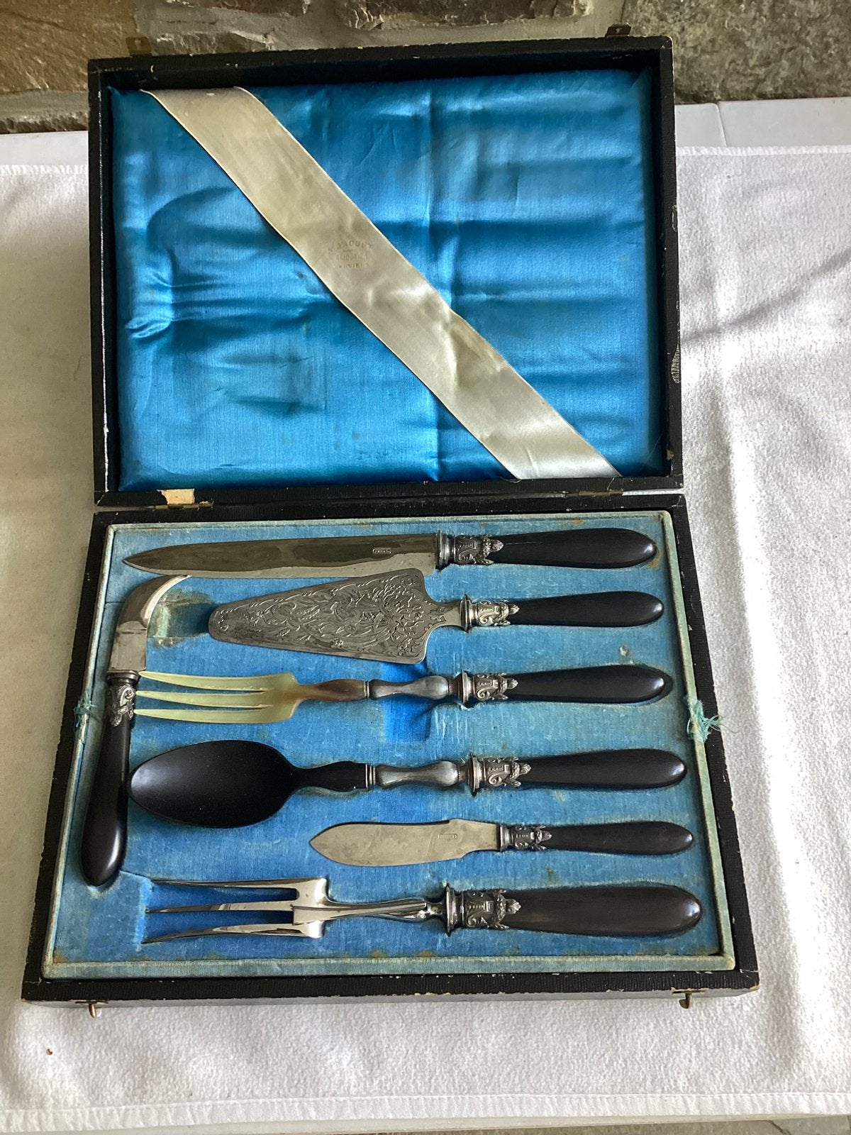 Ménagère ancienne en ébène et argent 31 pièces., Enlèvement