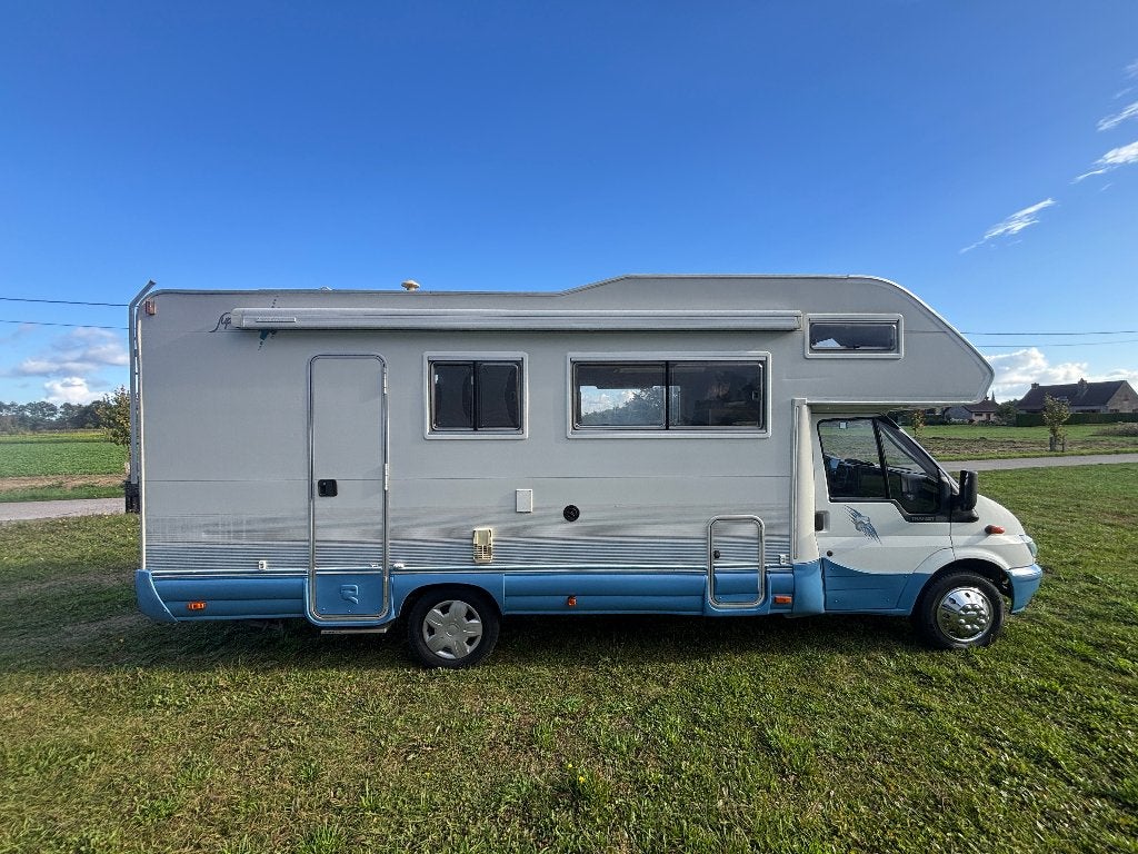 Ford Transit 2.4TD Rimor pour 6 personnes avec 104 000 km, Caravanes & Camping, Siège standard, Boîte manuelle, Ford, 5 à 6 mètres