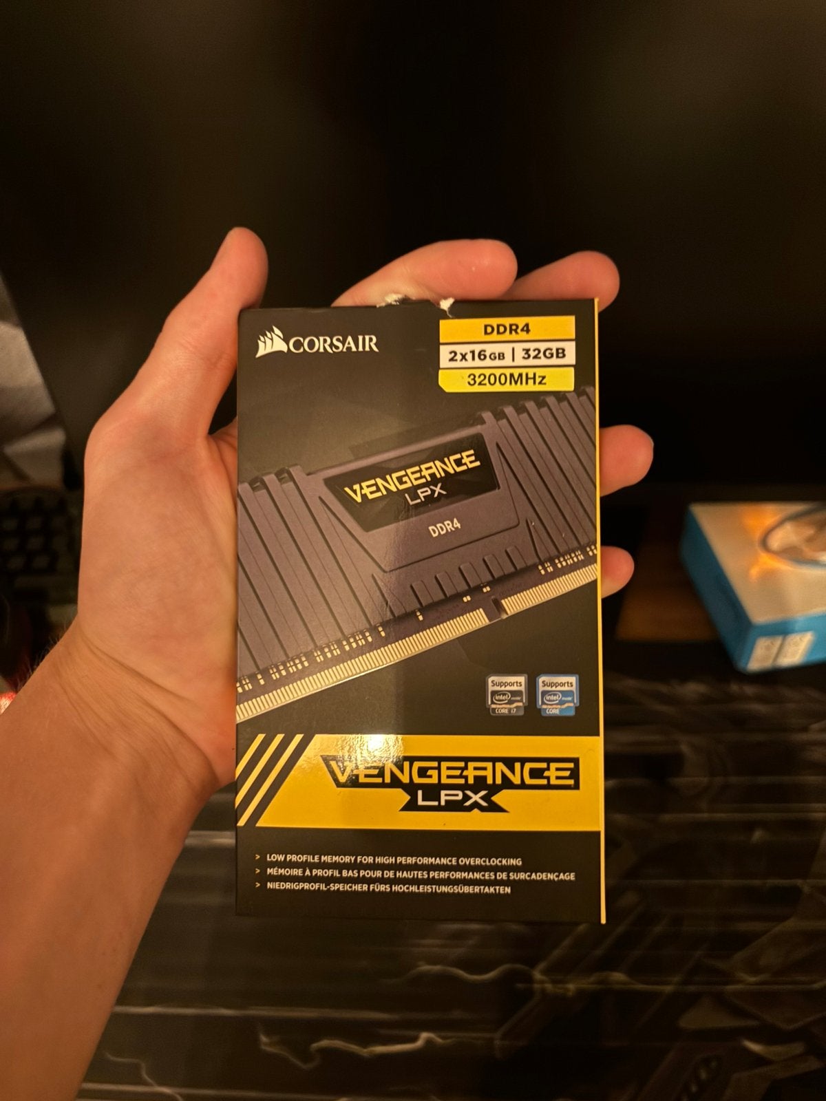 Corsair ddr4 16GB ram, Enlèvement ou Envoi, Comme neuf, DDR4