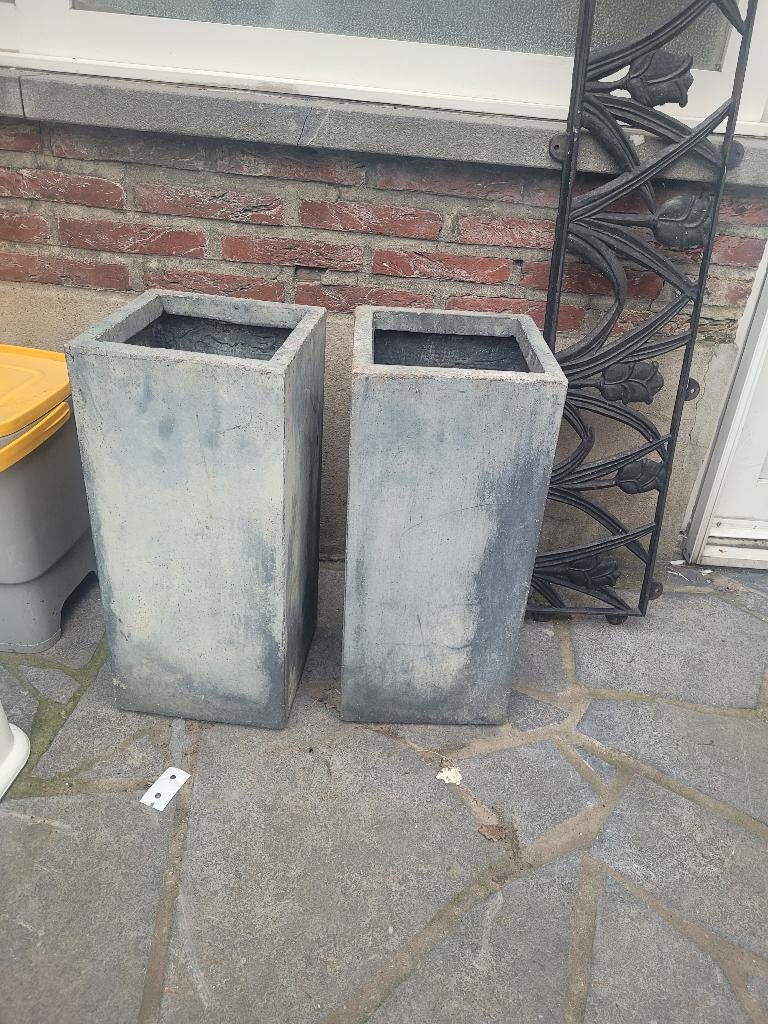 2x bloembakken, Tuin en Terras, Ophalen, Steen, Gebruikt, Minder dan 60 cm