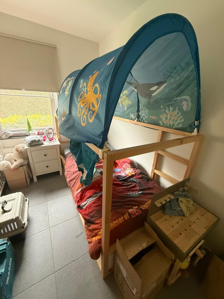 Kinderbed, Kinderen en Baby's, Kinderkamer | Stapelbedden en Hoogslapers, Ophalen, Zo goed als nieuw, Stapelbed