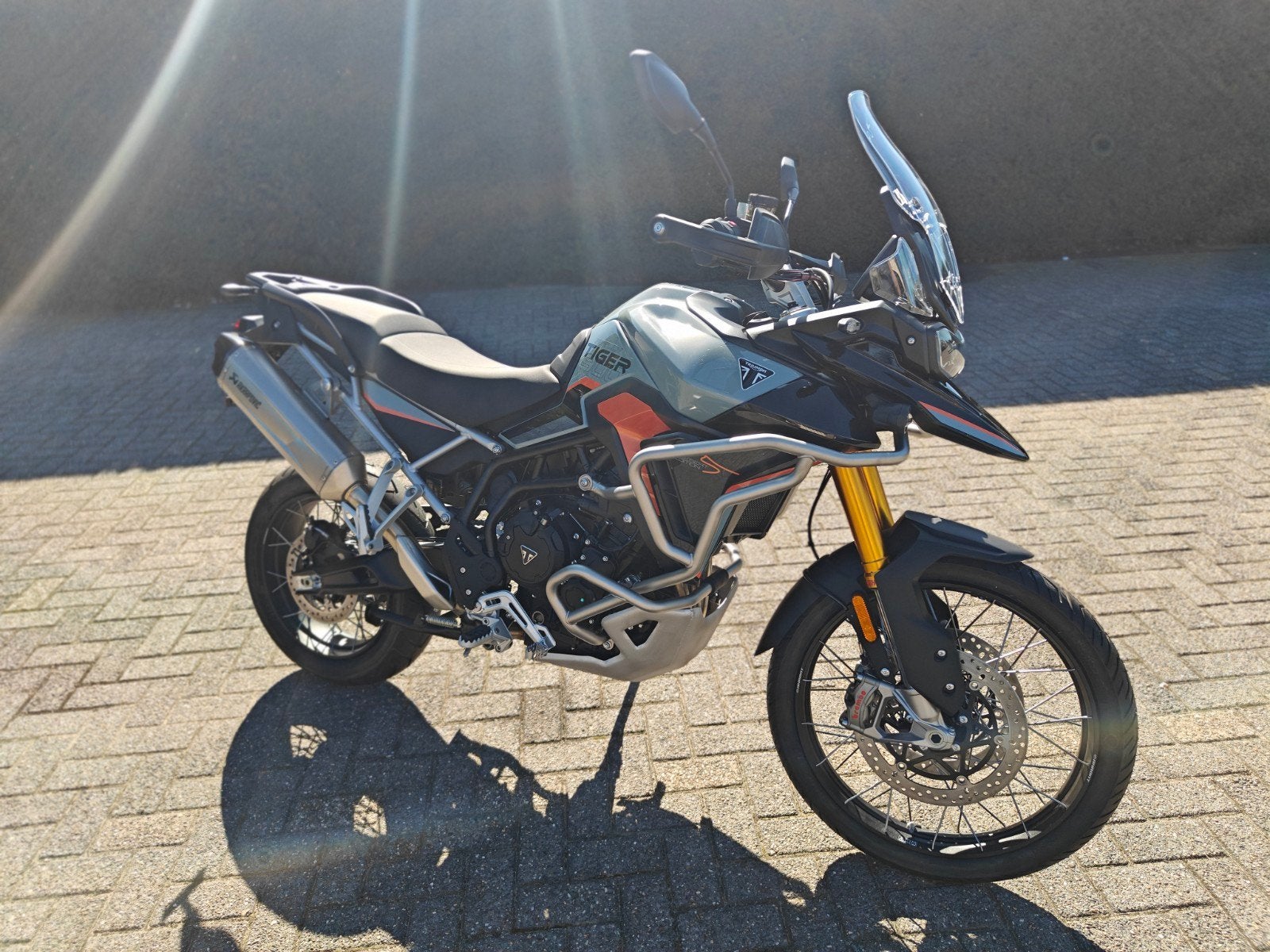 Triumph Tiger 900 Desert 2026 Promotie, Motoren, Motorrijbewijs A, Handvatverwarming, Meer dan 35 kW, Toermotor