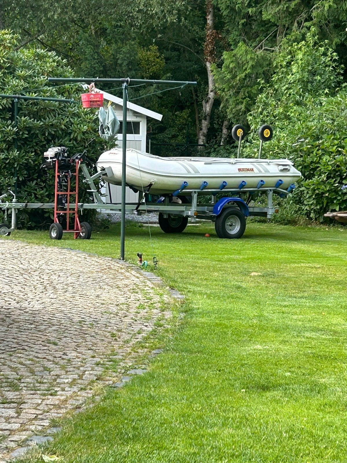 Suzumar Rib boot, met nw. aanhanger en Suzuki 6 pk motor, Watersport en Boten, Rib, Ophalen, Zo goed als nieuw, Trailer