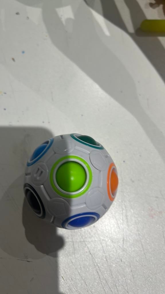 Fidget toys, Ophalen, Zo goed als nieuw