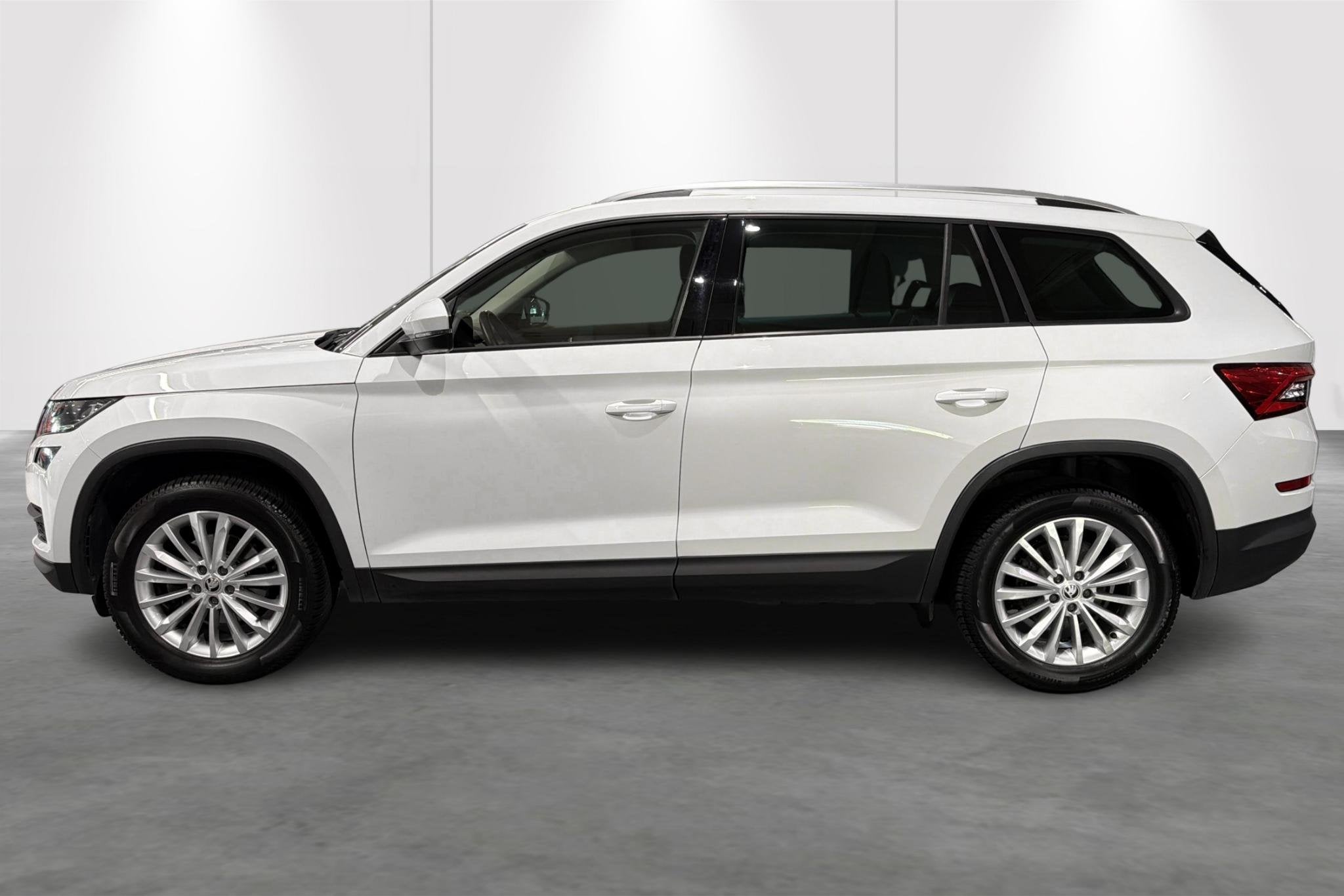 Skoda Kodiaq 1.5 TSI 110kW DSG7 7 PLAATSEN, Auto's, Stof, 4 cilinders, Automatische klimaatregeling, 5 zetels