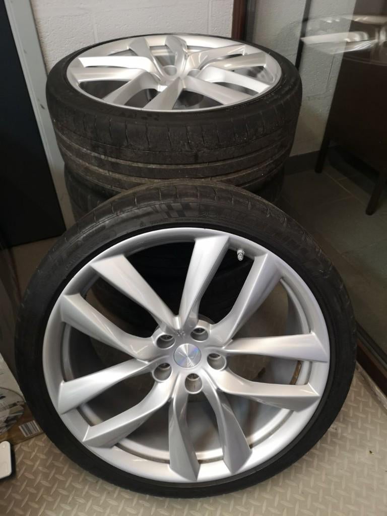 jantes 21 Tesla, Autos : Pièces & Accessoires, Pneus & Jantes, Pneus été, 21 pouces, Enlèvement, Utilisé