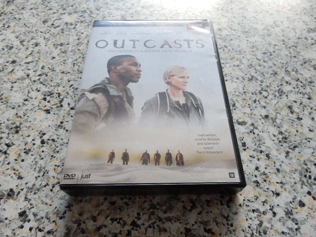 nr.2490 - Dvd: outcasts - seizoen 1 - drama, Enlèvement ou Envoi, Anglais, Drame, Néerlandais