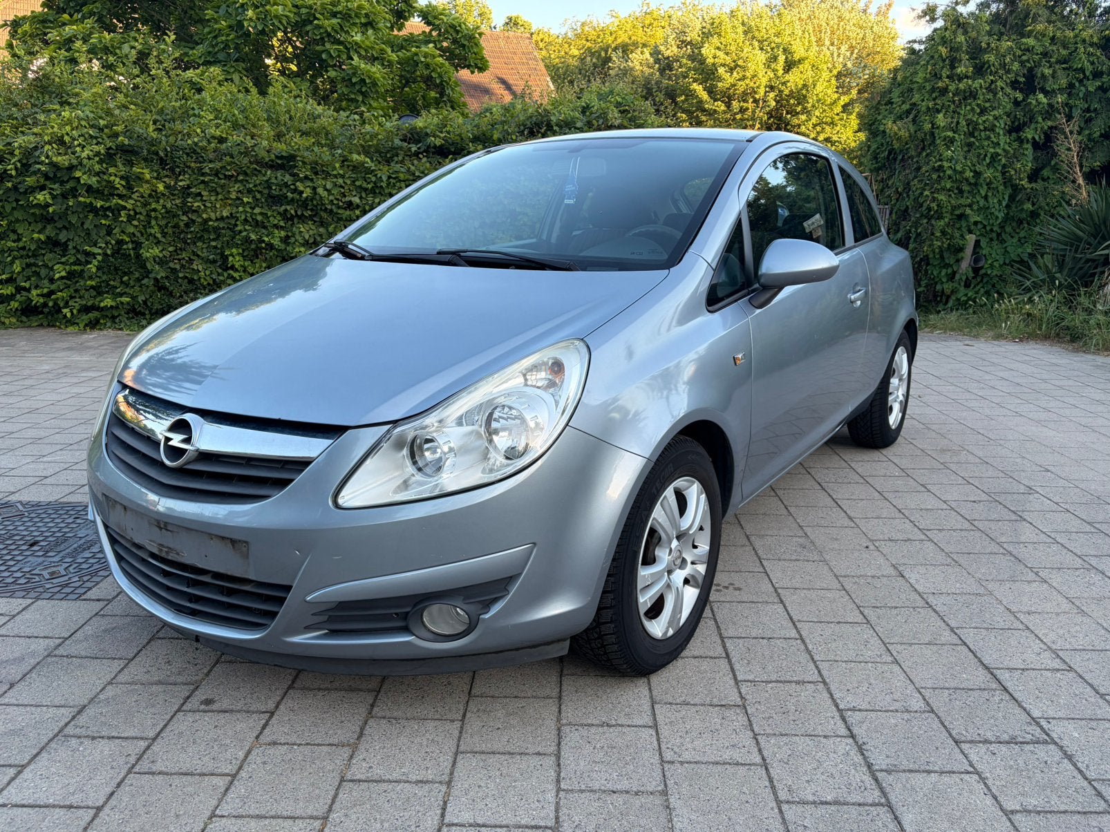 Opel corsa 1.2 benzinne, Autos, Opel, Particulier, Corsa, Radio, Essence, Euro 4, 3 portes, Boîte manuelle, Enlèvement