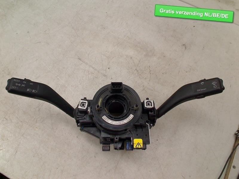 COMBISCHAKELAAR STUUR Volkswagen Golf VI (5K1) (1K0953513A), Auto-onderdelen, Gebruikt, Volkswagen, Volkswagen AG, Kundenbetreuung@volkswagen.de