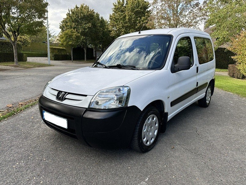 Peugeot Partner 1.6 diesel HDI 5 PL gekeurd voor verkoop, Autos, 4 portes, 149 g/km, Carnet d'entretien, Bluetooth