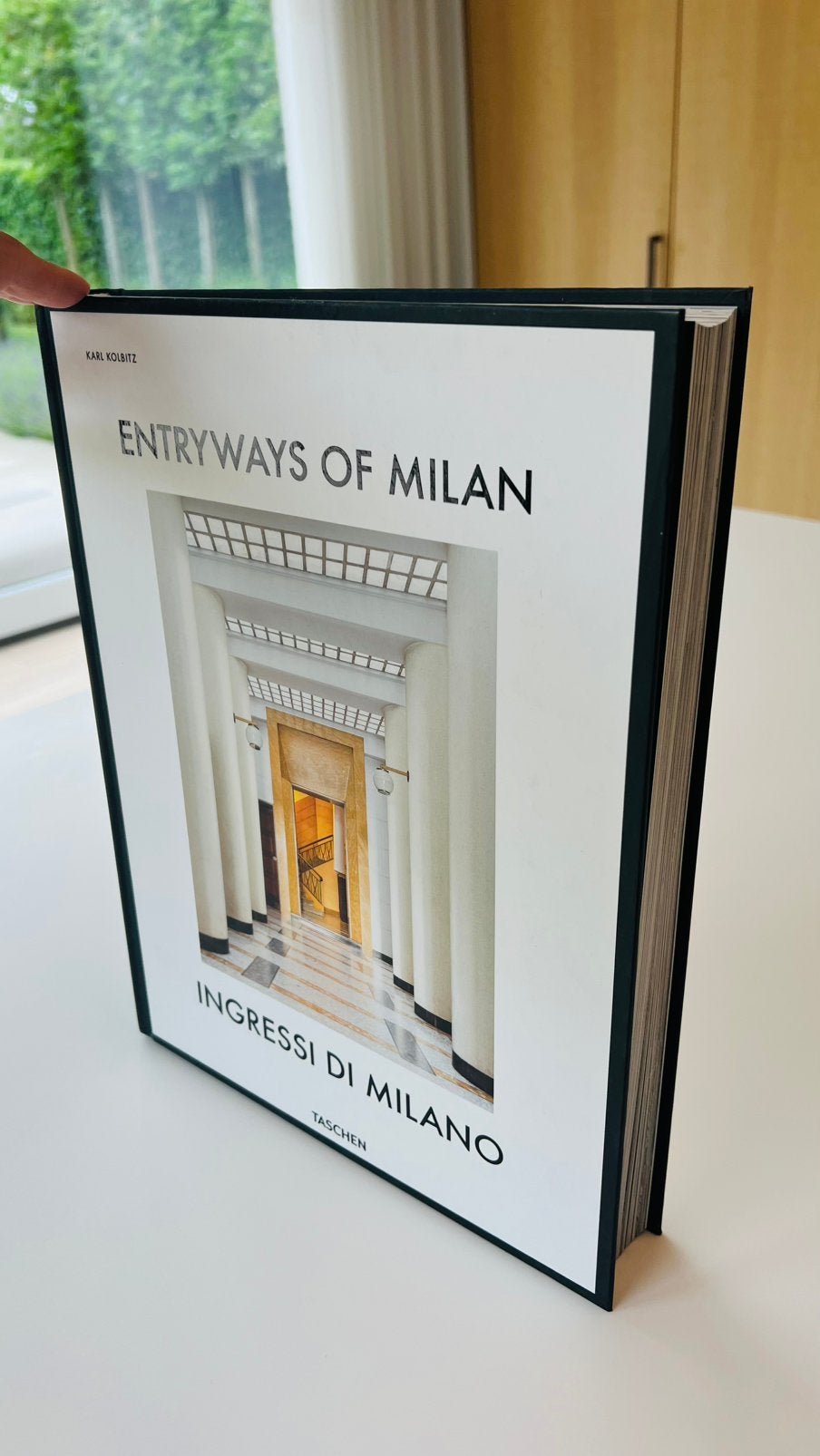 Entryways of Milan (Taschen) – Design koffietafelboek, Boeken, Ophalen, Zo goed als nieuw