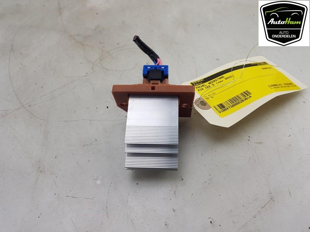 KACHELWEERSTAND Kia Ceed (CDB5 / CDBB) (|97235D2000|), Gebruikt, Kia