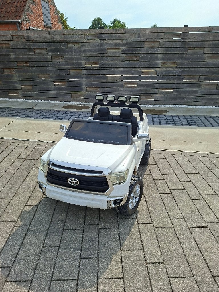 Jeep - TOYOTA Tundra (landcruiser) XL 2 zit accu voertuig, Ophalen, Gebruikt