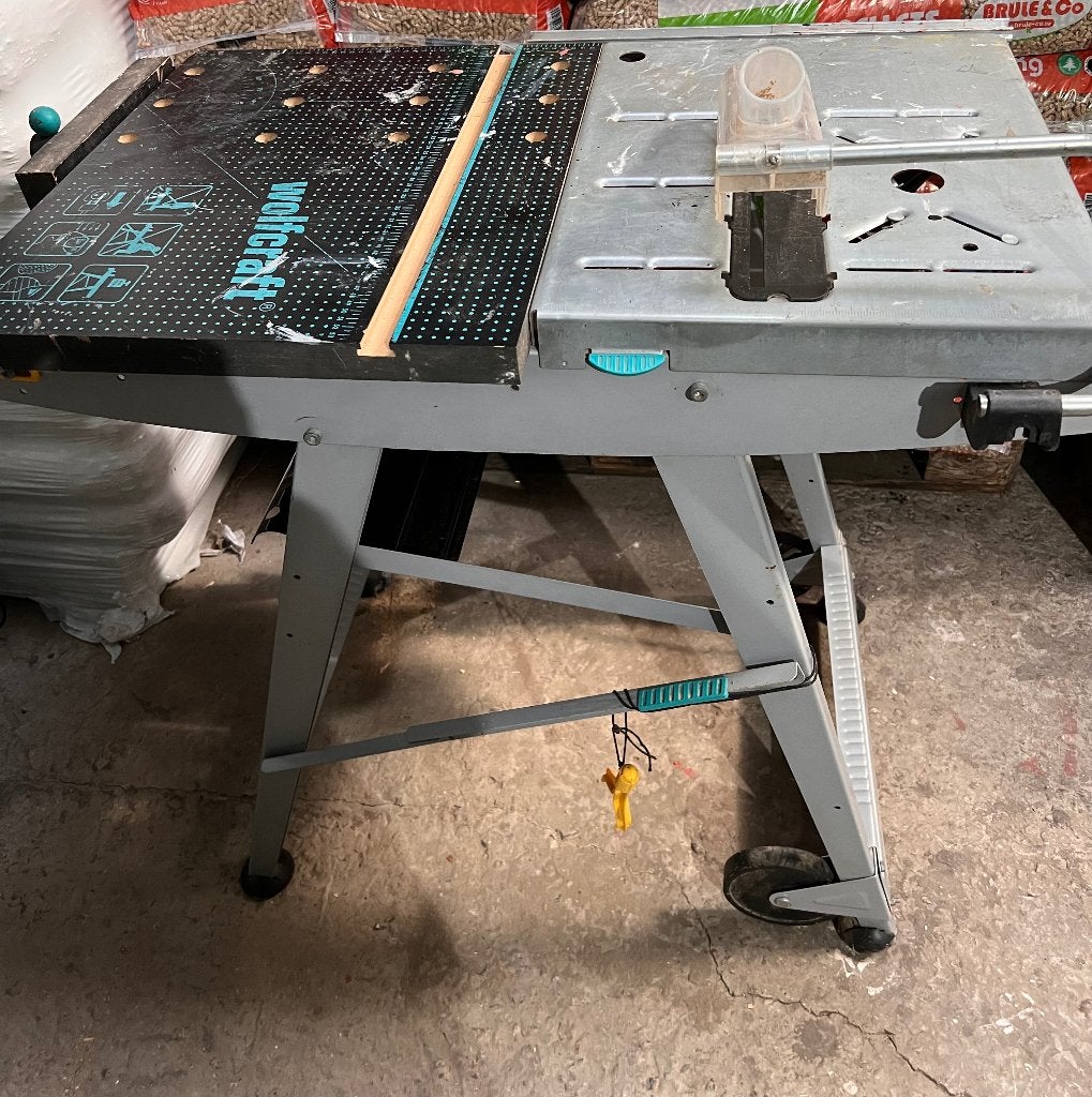 Établi Wolfcraft sur roulettes, Enlèvement, Utilisé, 70 à 120 cm, Étau