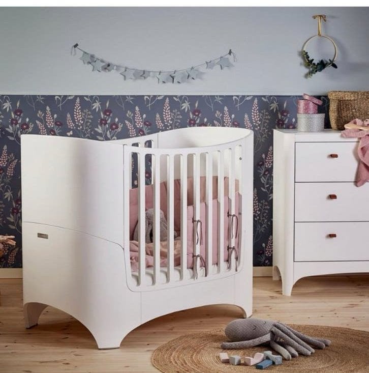 Lit bébé évolutif 0-7 ans Leander, Enlèvement, Comme neuf