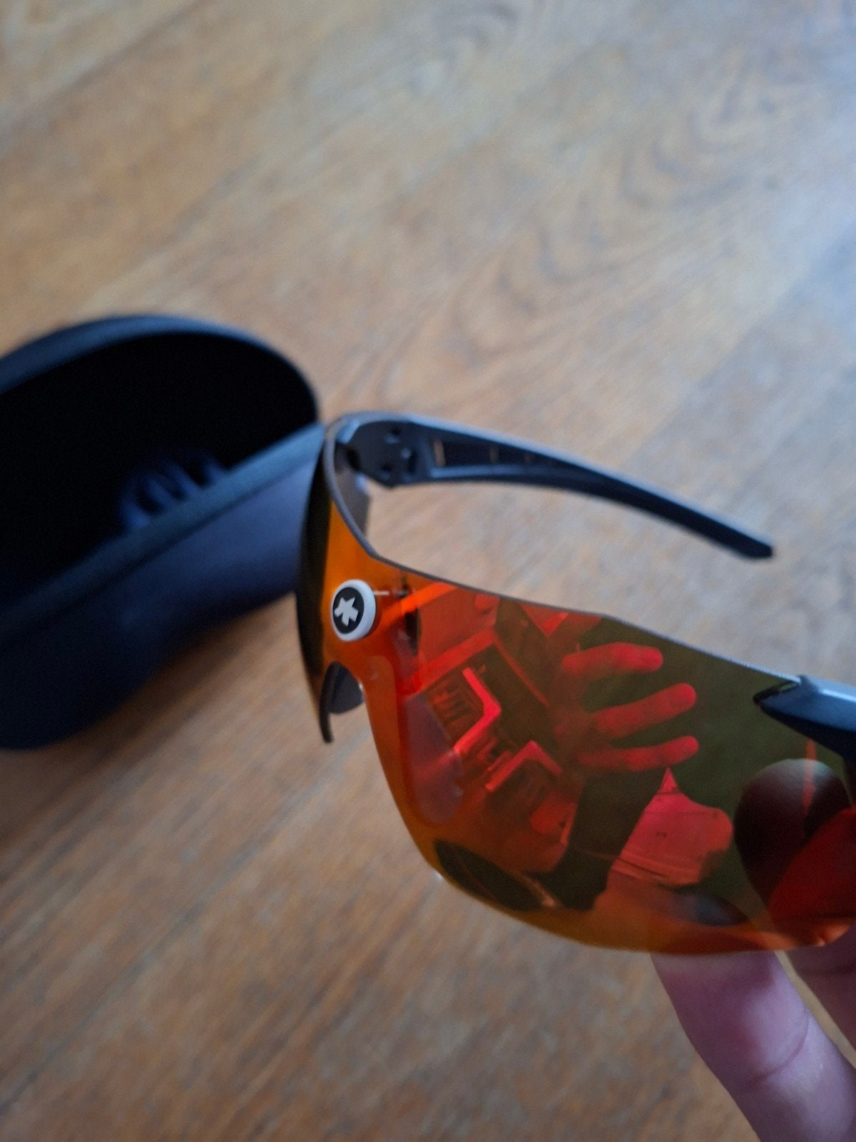 Lunettes de vélo Assos Skhrabab, Vélos & Vélomoteurs, Envoi