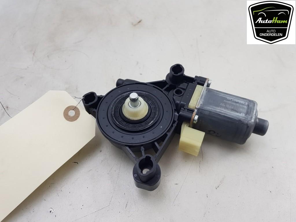 MOTEUR LEVE VITRE ELECTRIQUE Seat Tarraco (01-2018/05-2024), Utilisé, Seat
