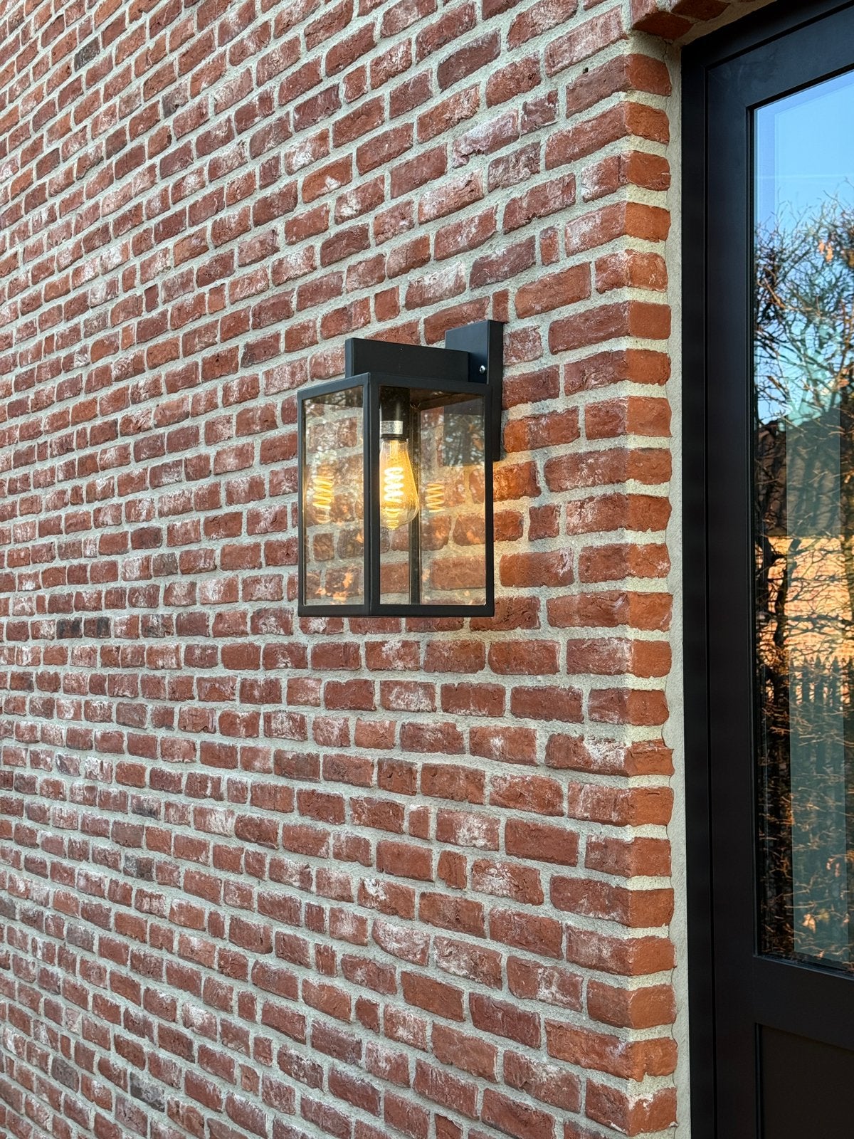 Landelijke buitenlamp Hampton (2 stuks), Ophalen of Verzenden, Zo goed als nieuw, Led