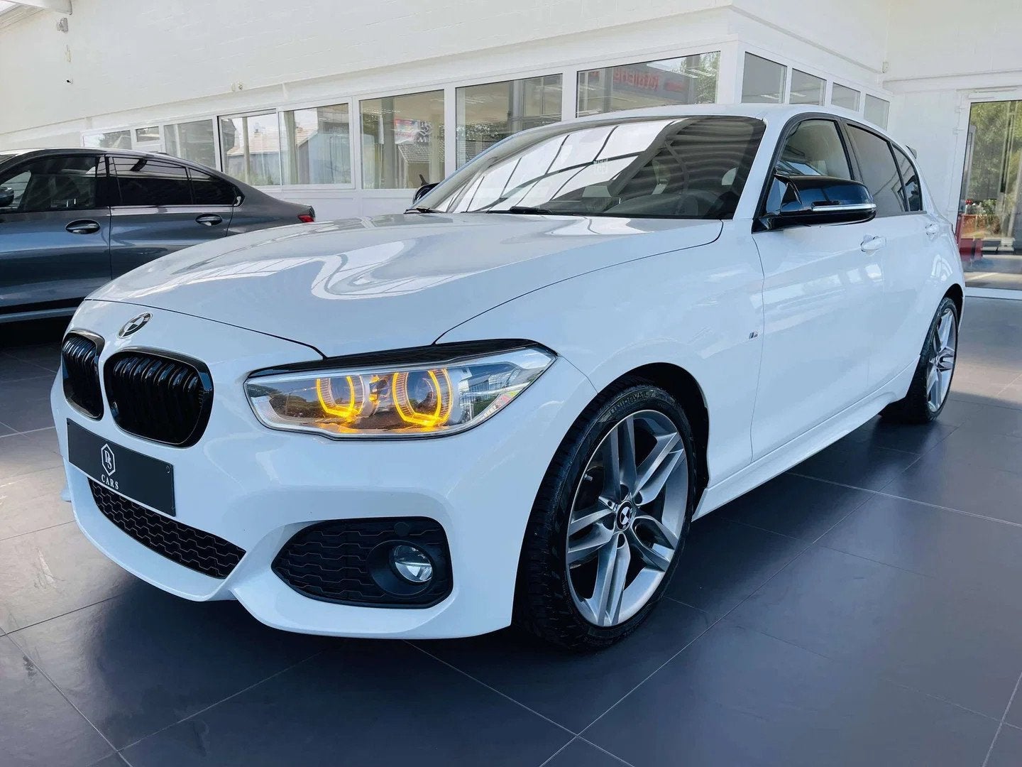 BMW 1 Serie 118 d * GARANTIE + PACK M PERF + LED + GPS + ALC, Auto's, BMW, 1 Reeks, Gebruikt, 4 cilinders, 109 g/km