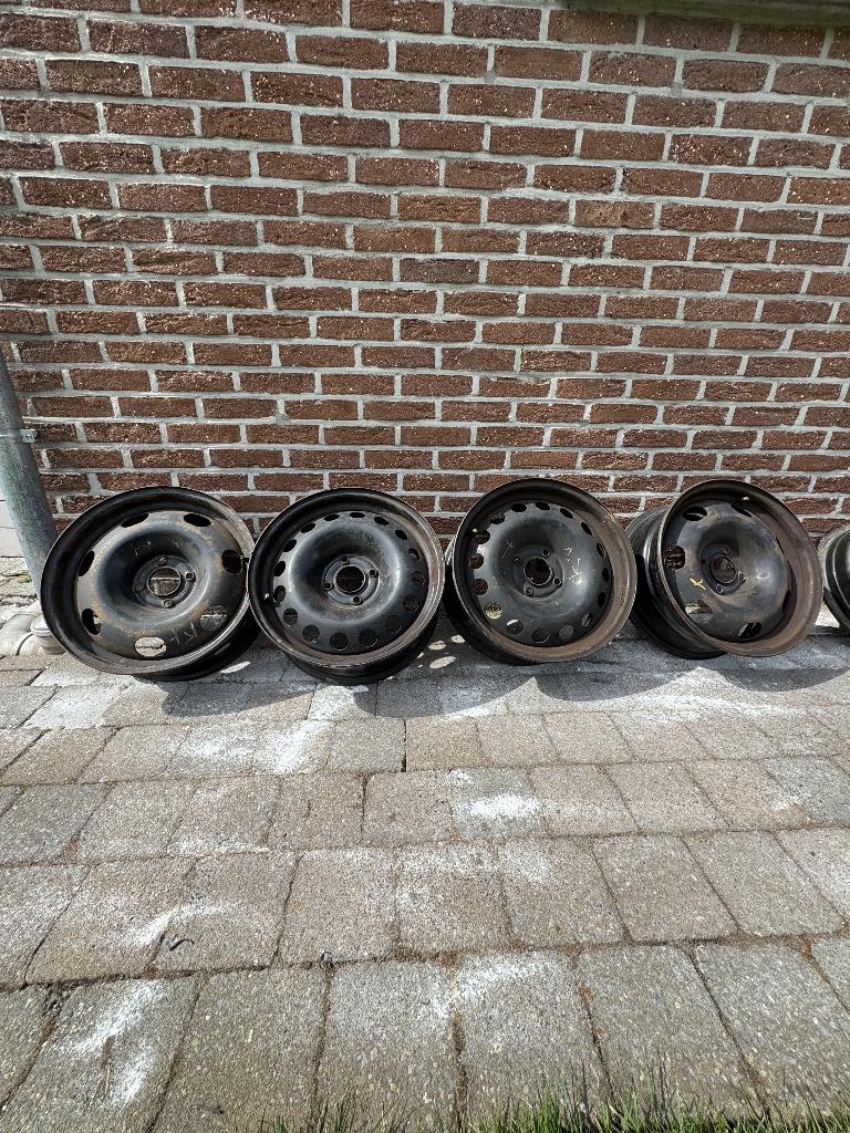 Stalen velgen 4 gaat, 16 inch, Ophalen, Gebruikt, 16 inch, Velg(en)