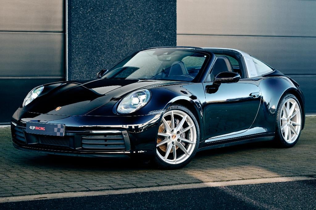 Porsche 992 Targa 4 PDK Chrono/volleder/sportuitl., Auto's, Porsche, Automaat, 4 zetels, Cabriolet, Zwart