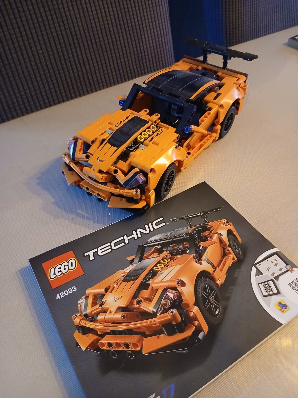 Lego Technic 42093 Chevrolet Corvette ZR1, Ophalen of Verzenden, Compleet, Lego, Technic