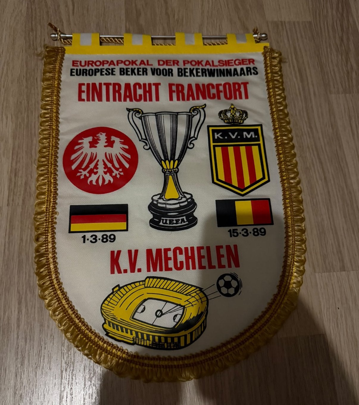 Wimpel KV Mechelen, Verzamelen, Ophalen, Zo goed als nieuw