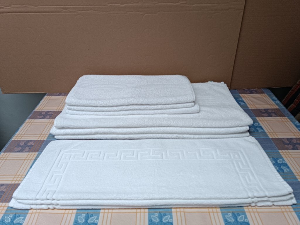 Handdoek - Badhanddoek - Wit - Handdoeken - De Witte Lietaer, Handdoek, Ophalen of Verzenden, Zo goed als nieuw, Wit