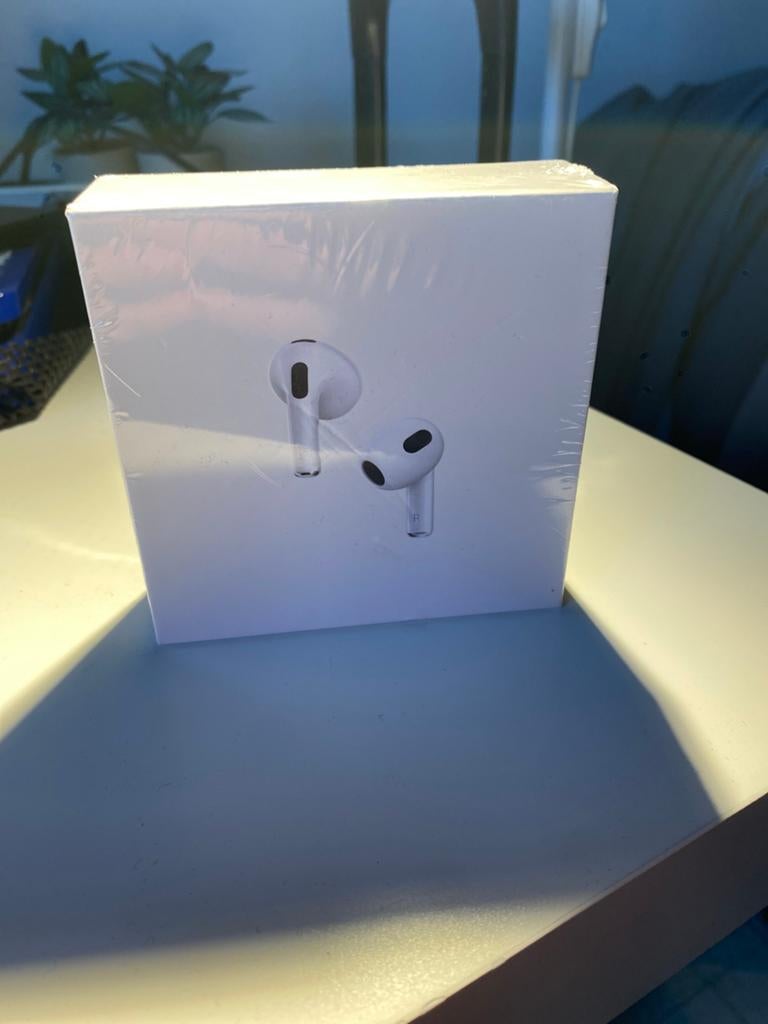 Air pods 3, Télécoms, Téléphonie mobile | Écouteurs, Neuf, Détection de port, Blanc, Intra-auriculaires (In-Ear)