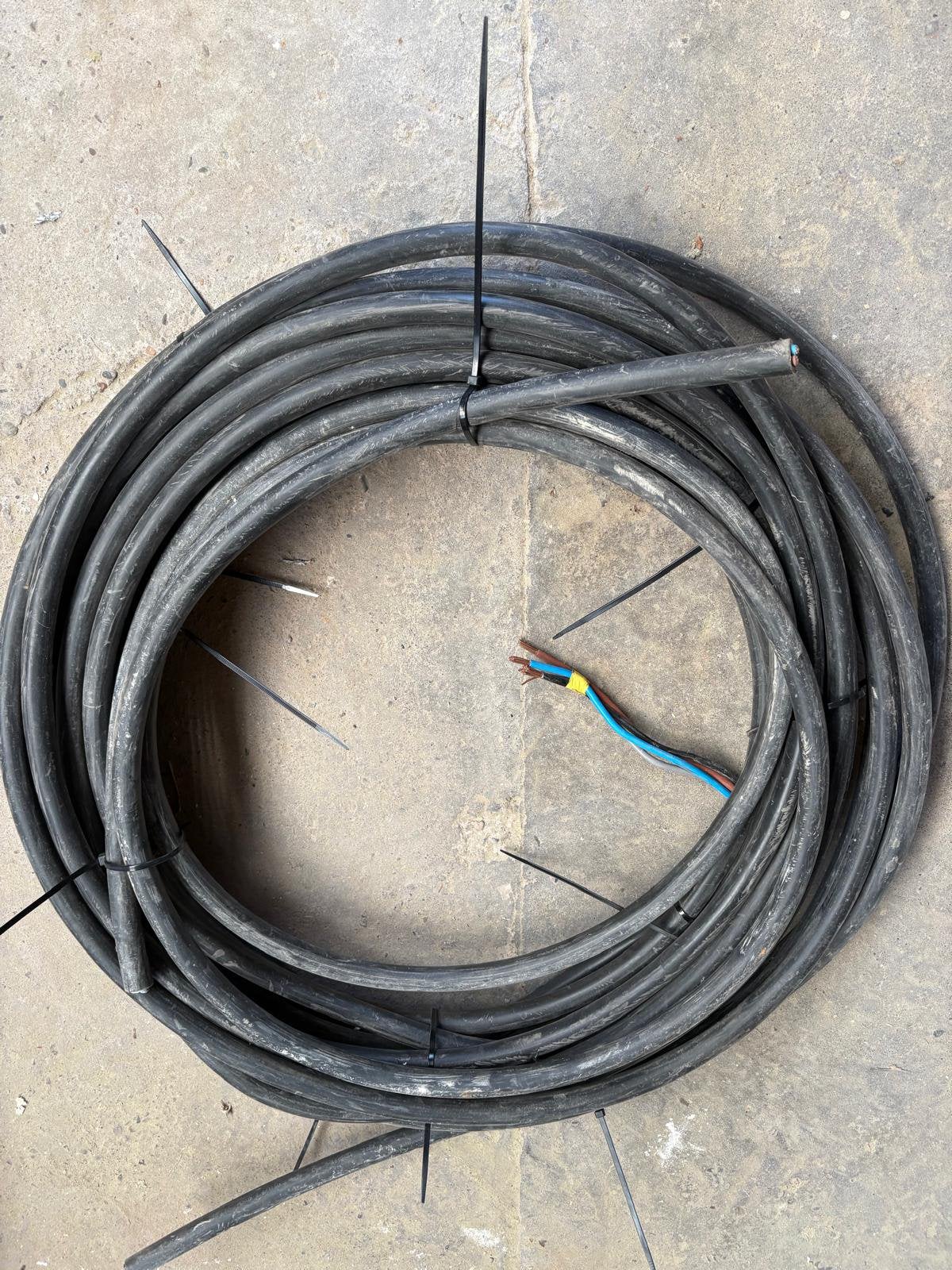 EXVB-kabel 4x16mm2, Doe-het-zelf en Bouw, Ophalen, Zo goed als nieuw