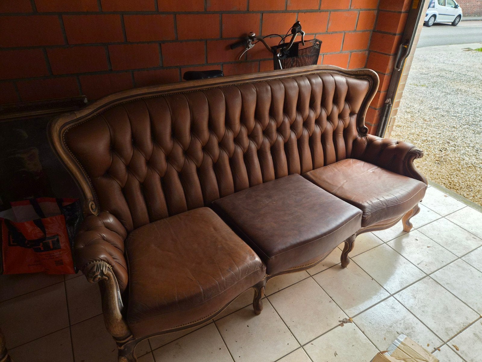 3 zit Chesterfield zetel, Huis en Inrichting, Ophalen