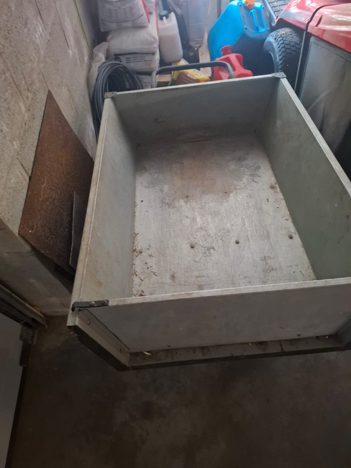 Remorque pour tracteur tondeuse, Enlèvement, Comme neuf
