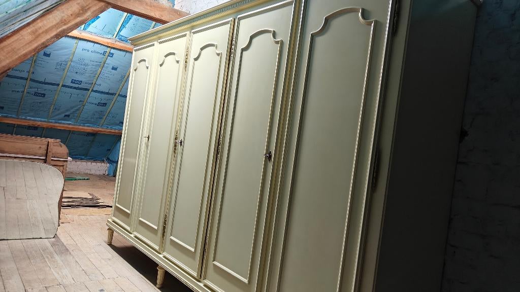 Armoire blanche de style français, Antiquités & Art, Enlèvement