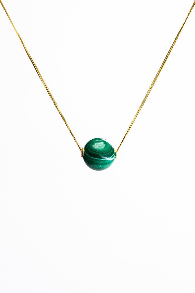Collier avec Pendentif en Malachite, Neuf, Or, Envoi, Autres représentations