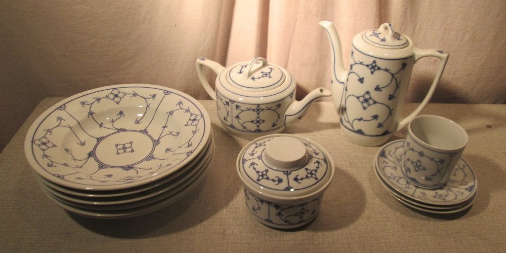 Mooi Antiek Porseleine Servies - Jager DDR, Ophalen of Verzenden