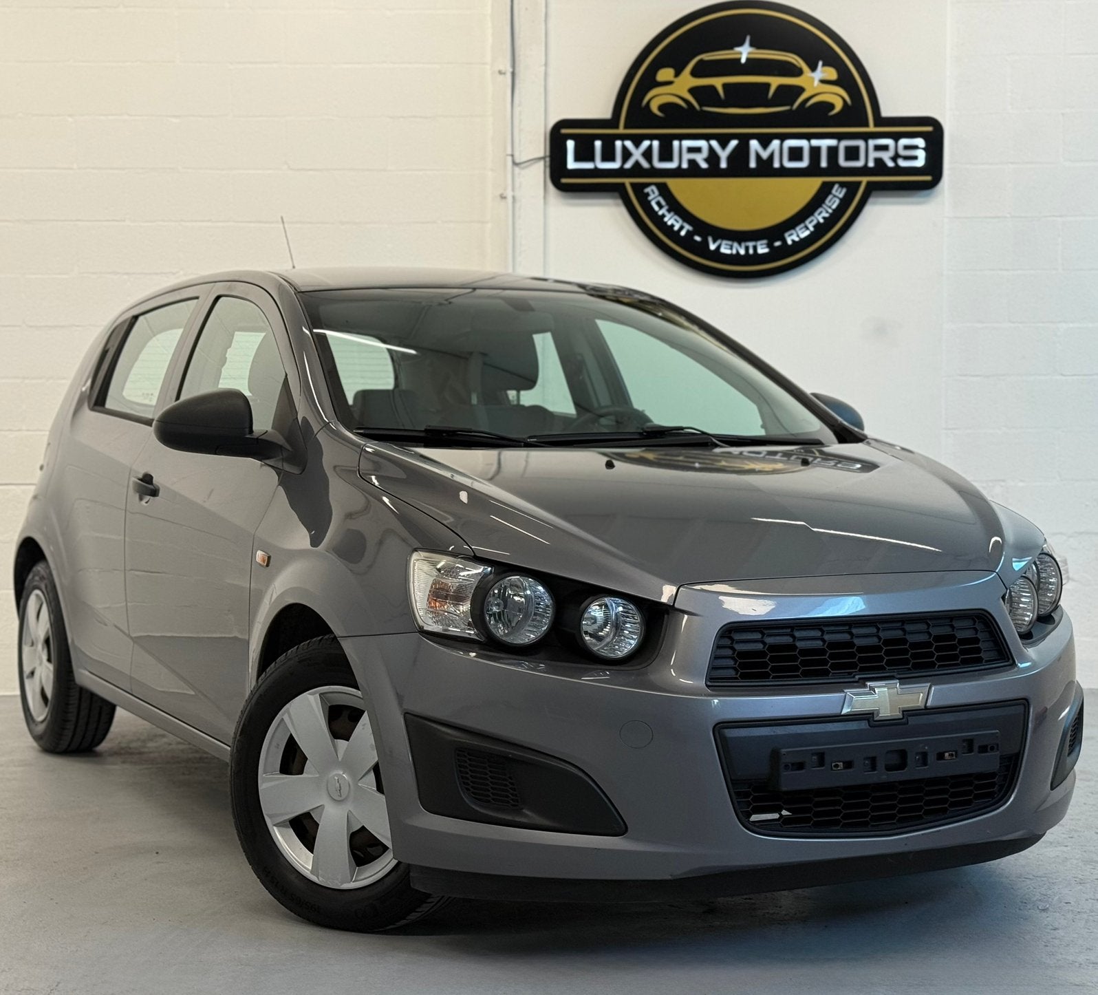 CHEVROLET AVEO 1.2 ESSENCE ÉTAT SHOW ROOM CT OK, Autos, Achat, Entreprise, USB, Boîte manuelle